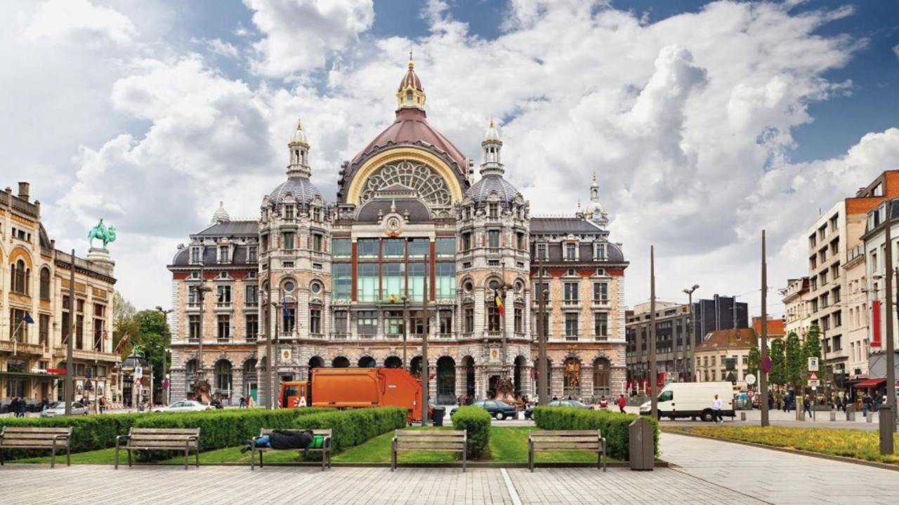 Holiday Inn Express Antwerp - City Centre By Ihg Εξωτερικό φωτογραφία