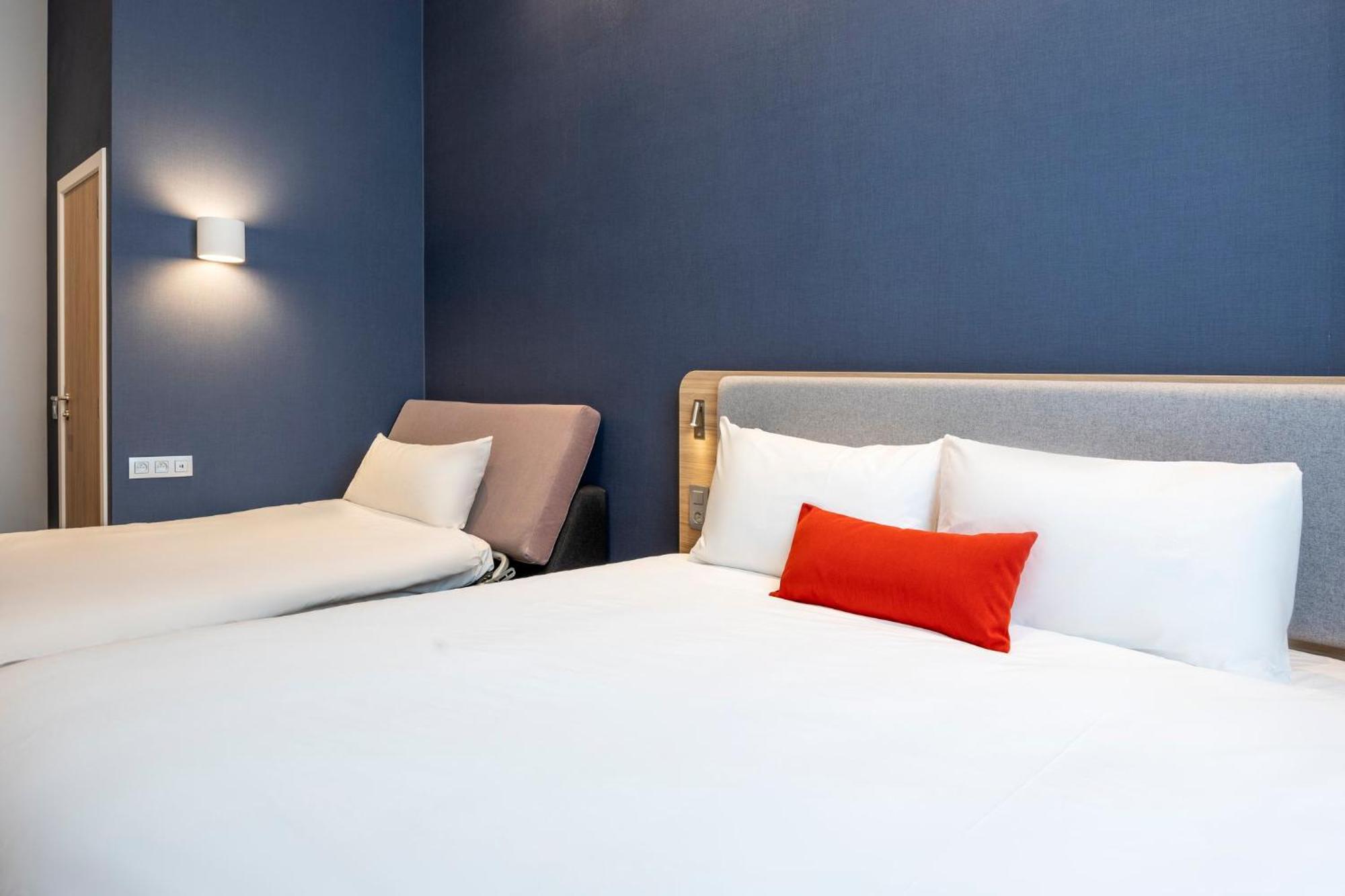 Holiday Inn Express Antwerp - City Centre By Ihg Εξωτερικό φωτογραφία