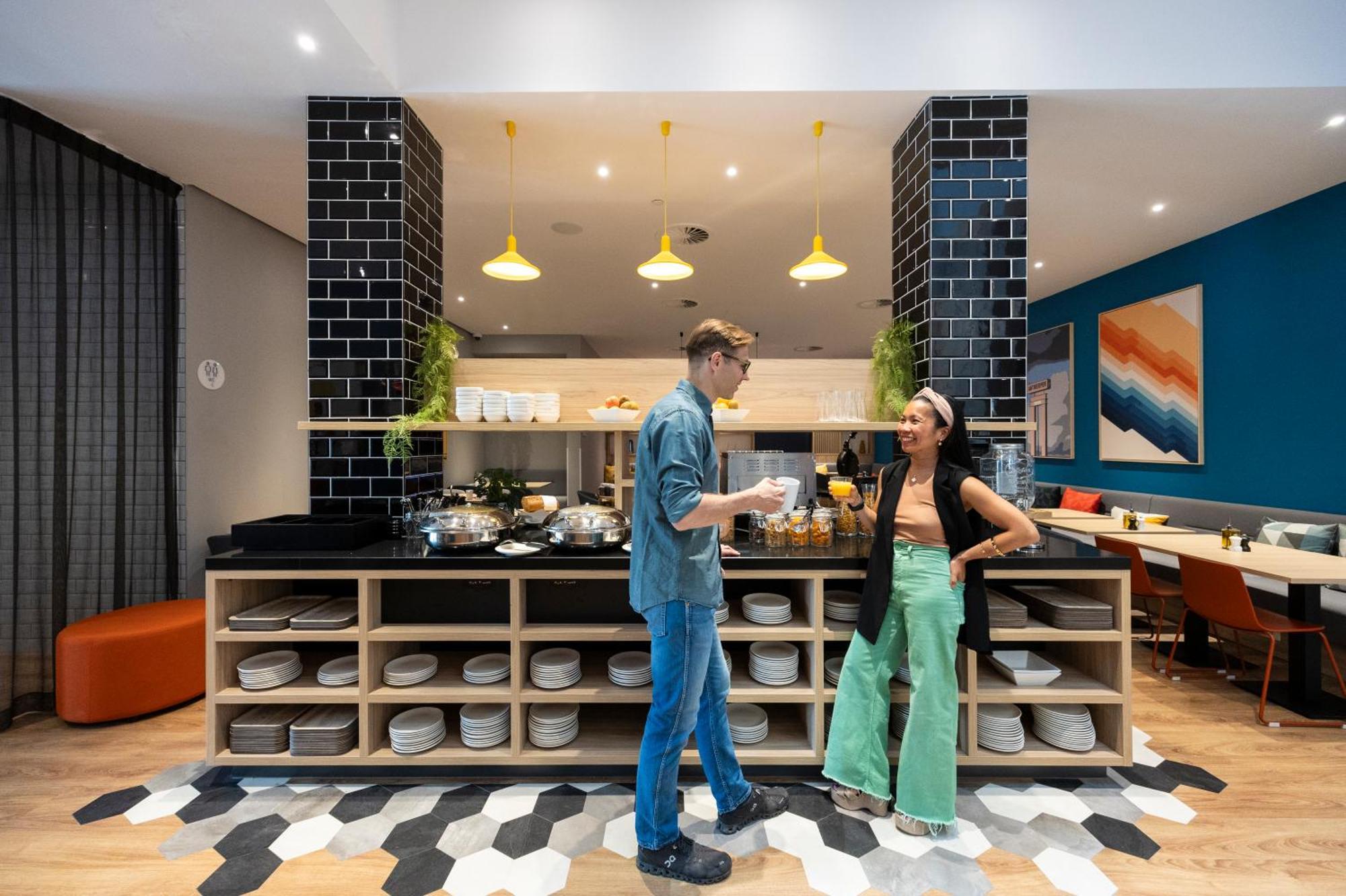 Holiday Inn Express Antwerp - City Centre By Ihg Εξωτερικό φωτογραφία