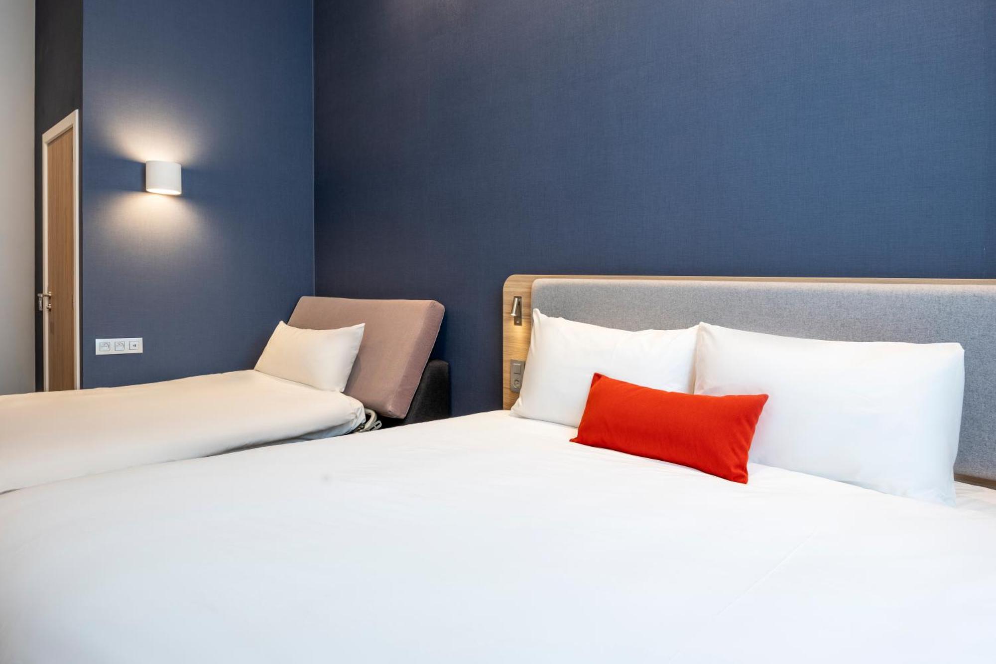 Holiday Inn Express Antwerp - City Centre By Ihg Εξωτερικό φωτογραφία